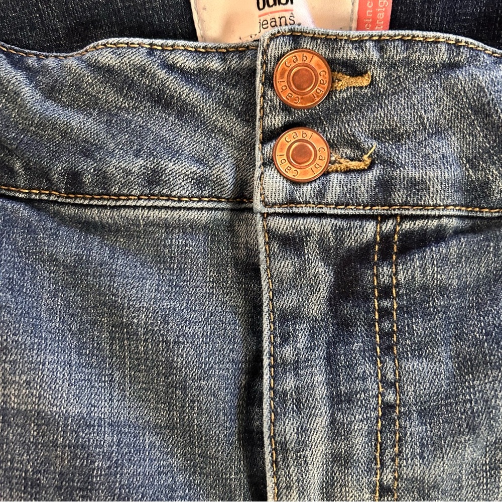 Cabi cinch straight leg cuffed jeans - size 16 - Picture 3 of 13